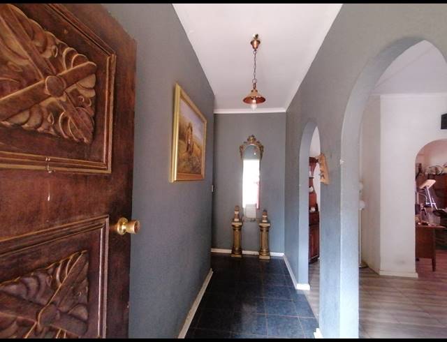 4 BEDROOM FREESTANDING FOR SALE IN STILFONTEIN EXT 4